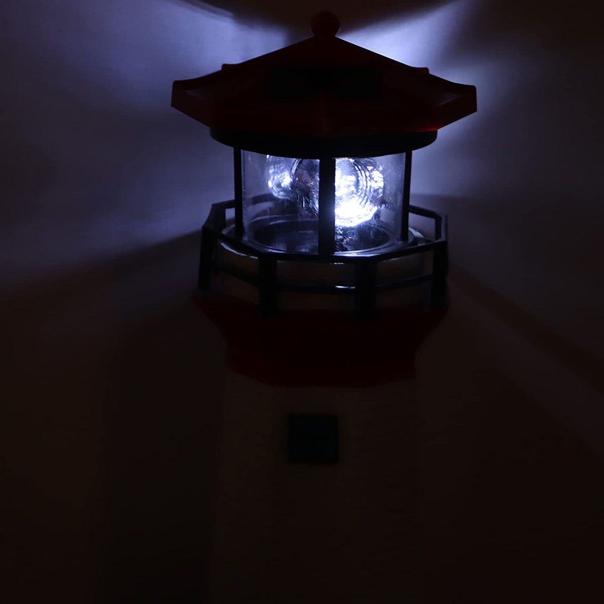 Solar Powered Rotating Lighthouse Decoration Z53727