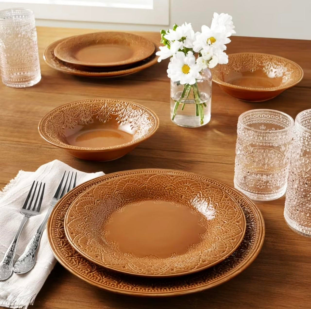 12-Piece Ceramic Dinnerware Set N521