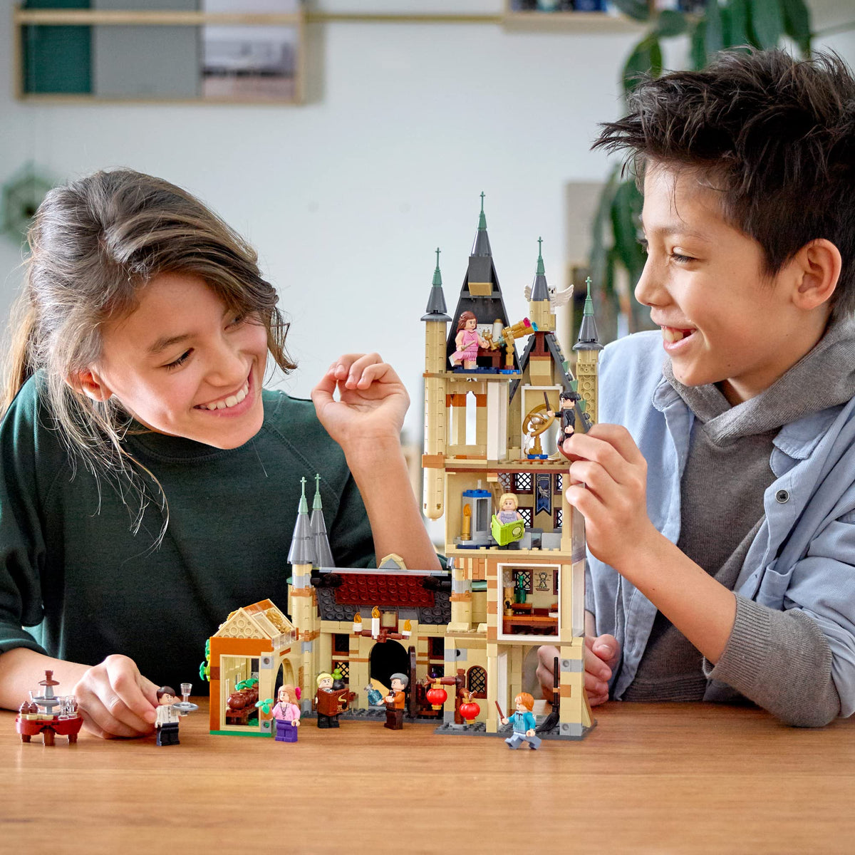 Lego Harry Potter Hogwarts Castle Astronomy Tower Toy T26170
