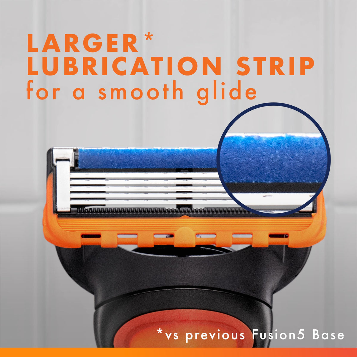 Razor Handle + 2 Razor Blade Refills A142010